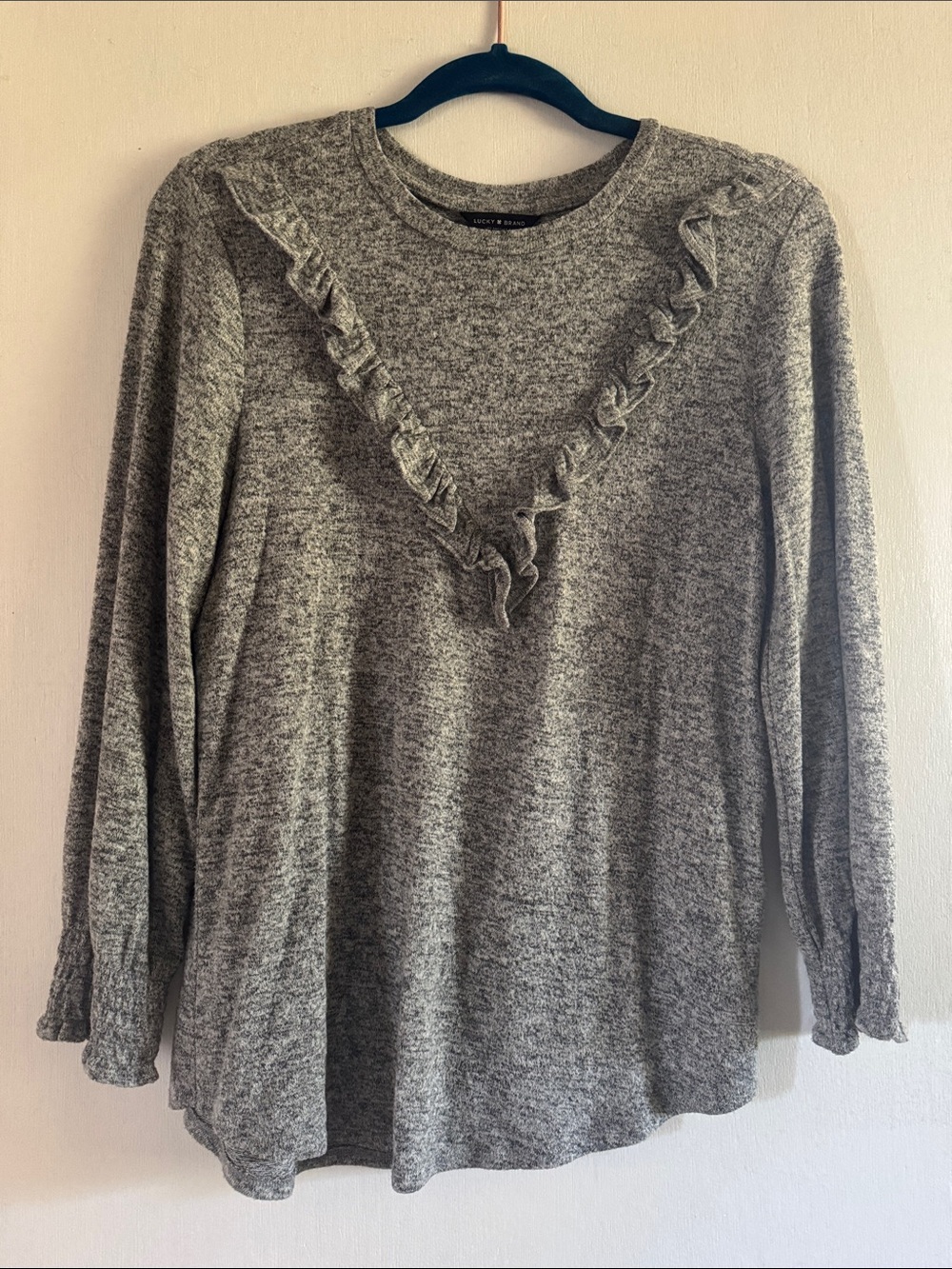 Lucky Brand Gray Ruffle V-Neck Long Sleeve Top